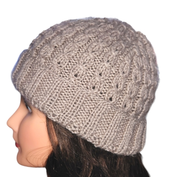Handmade Beanie 100% Merino Wool 70" Long Cable Pattern Knitted - Picture 2 of 11